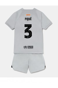 Barcelona Gerard Pique #3 Babyklær Tredje Fotballdrakt til barn 2022-23 Korte ermer (+ Korte bukser)